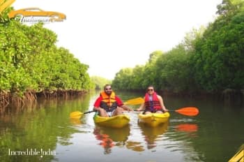 Sunrise kayaking at Havelock Island